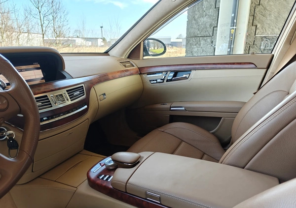 Mercedes-Benz Klasa S cena 199900 przebieg: 27800, rok produkcji 2007 z Ostrowiec Świętokrzyski małe 781